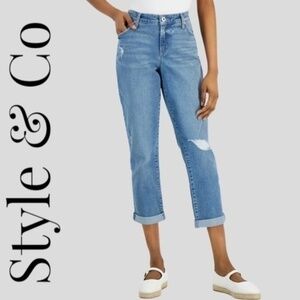 STYLE & Co Women's Curvy Destructed Girlfriend Jeans NWT/Size 14
